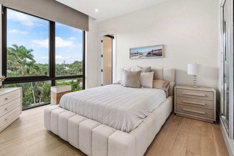 Guest Bedroom #2