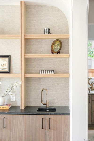 Image 42 of a home in .