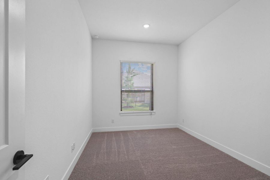 Spacious, unfurnished interior of a new home in Evergreen, Conroe (Image 23). Spacious, unfurnished interior of a new home in Evergreen, Conroe (Image 23).