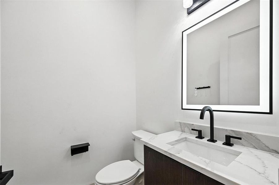 Furnished interior view inside a new home in , Dallas (Image 11).