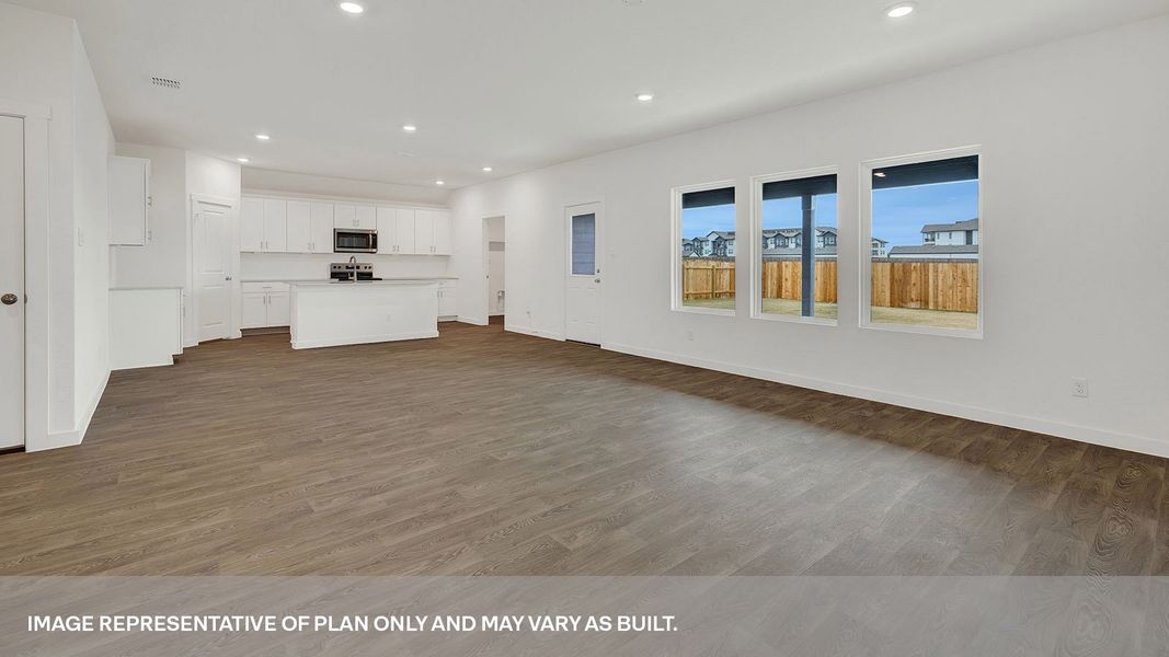 Representative unfurnished interior of a home built from the The Coleman by D.R. Horton in Sonoma Oaks, Fredericksburg (Image 21).