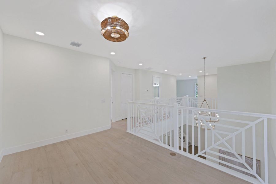Spacious, unfurnished interior of a new home in , Jupiter (Image 22).