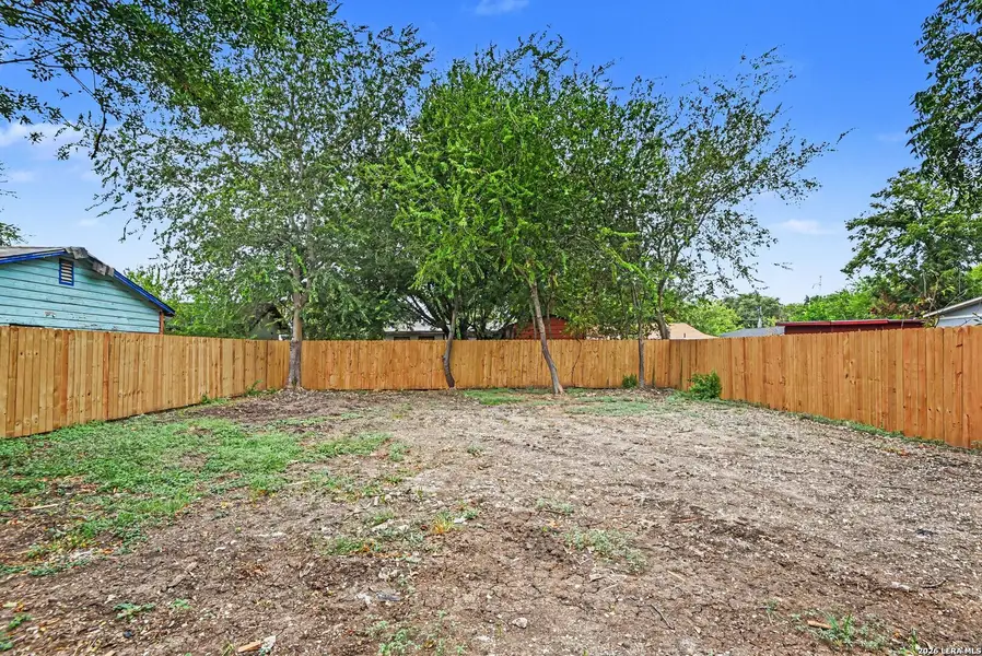 Exterior details and patio area of a home in , San Antonio (Image 3).