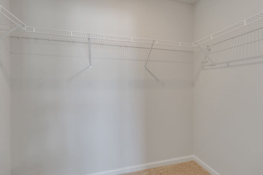 Spacious, unfurnished interior of a new home in Bluefield, Lexington (Image 30). Spacious, unfurnished interior of a new home in Bluefield, Lexington (Image 30).