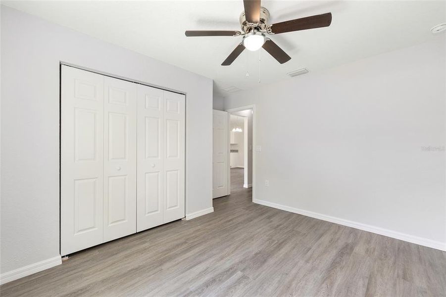Spacious, unfurnished interior of a new home in , Ocklawaha (Image 27).