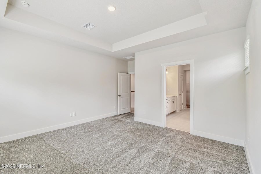 Spacious, unfurnished interior of a new home in Kettering at eTown - Paired Villas, Jacksonville (Image 12).