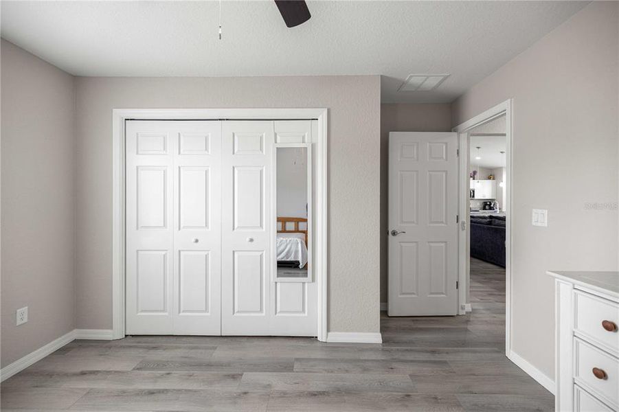 Spacious, unfurnished interior of a new home in , Ocala (Image 21).