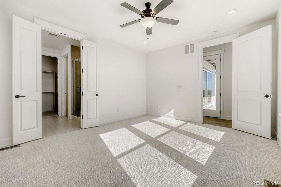 Spacious, unfurnished interior of a new home in Sterling Ridge in Sterling, Colorado Springs (Image 13). Spacious, unfurnished interior of a new home in Sterling Ridge in Sterling, Colorado Springs (Image 13).