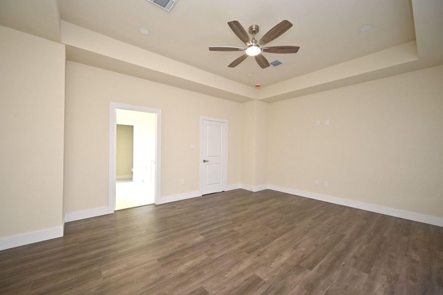 Spacious, unfurnished interior of a new home in , Houston (Image 21). Spacious, unfurnished interior of a new home in , Houston (Image 21).