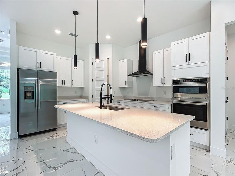 Furnished interior view inside a new home in , Plant City (Image 15).