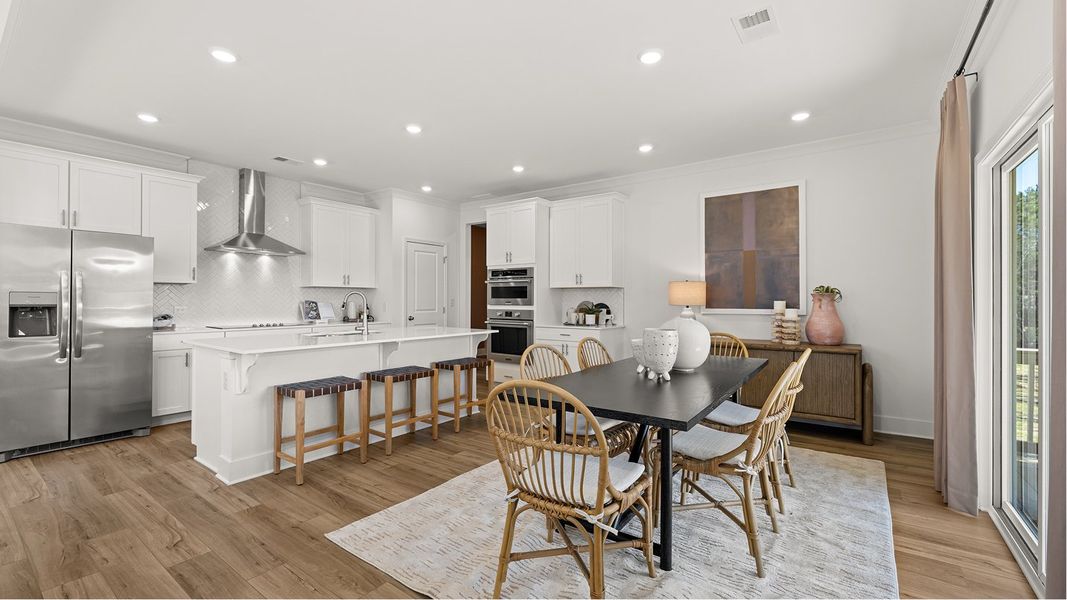 3768 Fairmont Kitchen 5of5 F1 Base3 050925