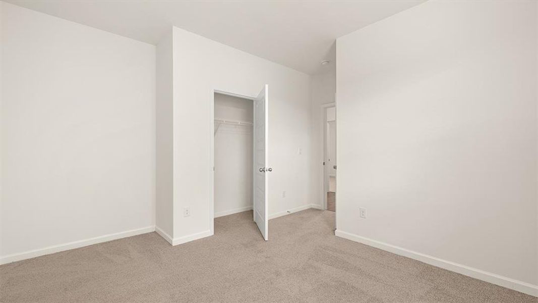 Spacious, unfurnished interior of a new home in Preserve at Dove Creek, Statham (Image 36).