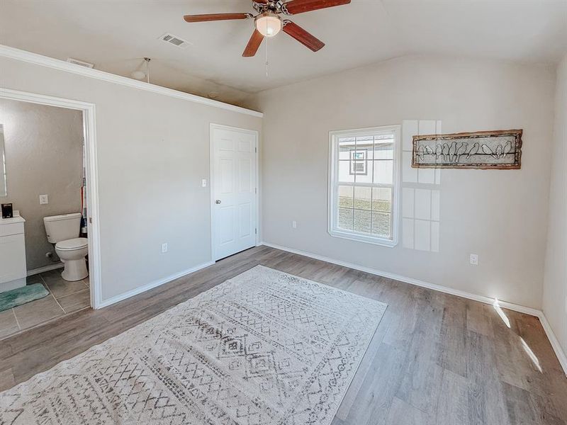 Spacious, unfurnished interior of a new home in , Trinidad (Image 18).