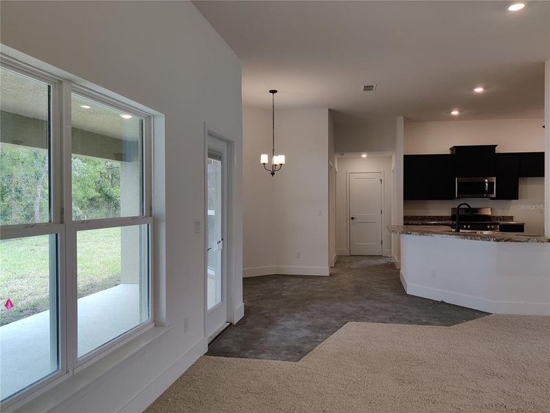 Spacious, unfurnished interior of a new home in Sugarmill Woods, Homosassa (Image 19). Spacious, unfurnished interior of a new home in Sugarmill Woods, Homosassa (Image 19).