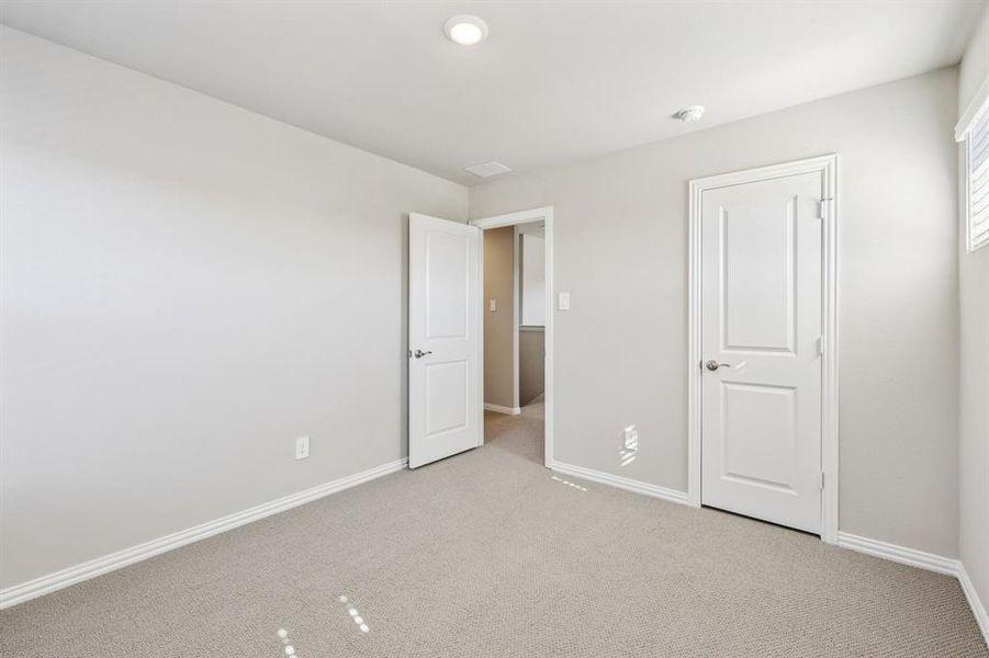 Spacious, unfurnished interior of a new home in Westmoor, Sherman (Image 34). Spacious, unfurnished interior of a new home in Westmoor, Sherman (Image 34).
