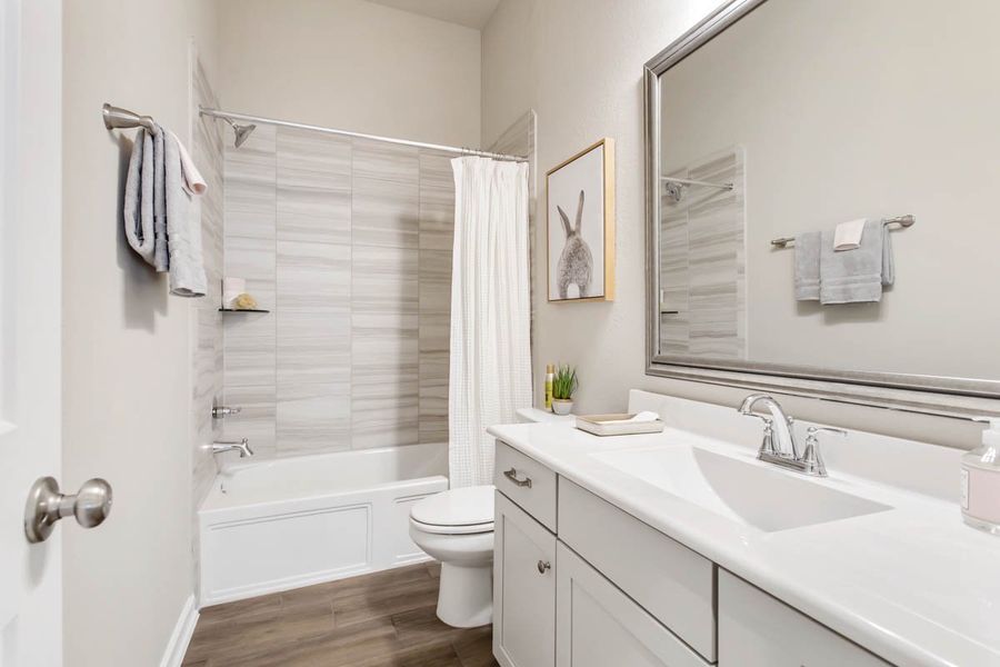 Furnished interior view inside a new home in Jordan Ranch, Fulshear (Image 30). Furnished interior view inside a new home in Jordan Ranch, Fulshear (Image 30).