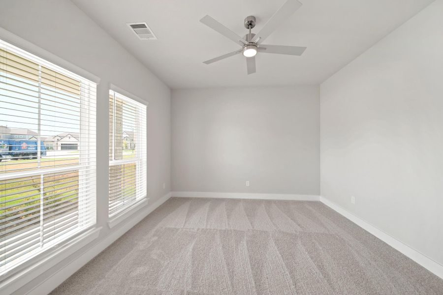 Spacious, unfurnished interior of a new home in Beacon Hill, Waller (Image 28). Spacious, unfurnished interior of a new home in Beacon Hill, Waller (Image 28).