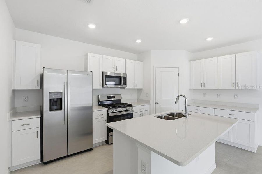 Furnished interior view inside a new home in Marion Creek, Haines City (Image 7).