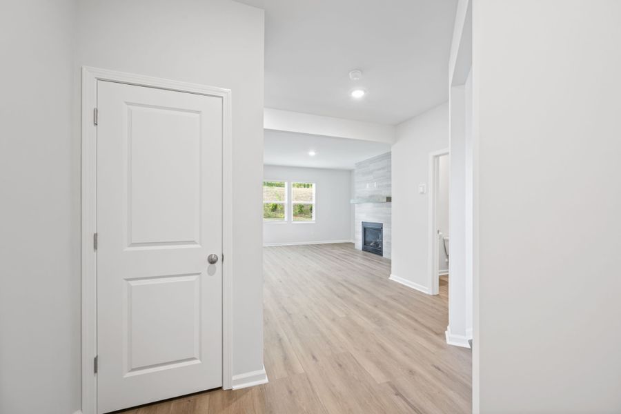 Spacious, unfurnished interior of a new home in Grand Arbor, Blythewood (Image 29).