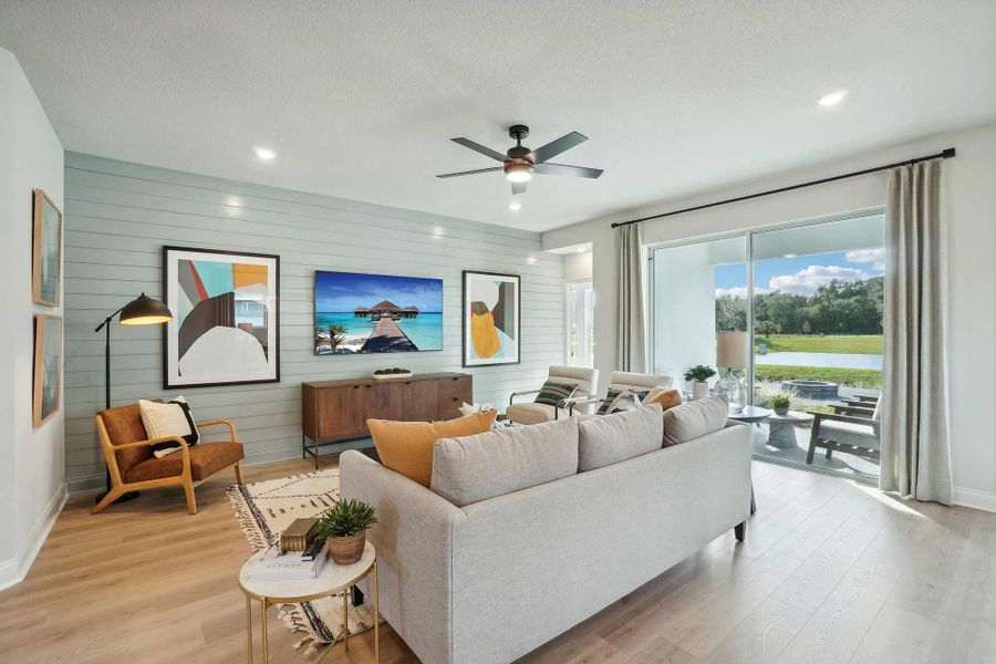 The Edie - Family Room