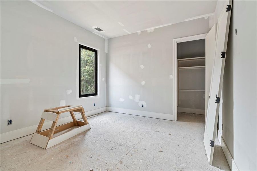 Image 122 of a home in .