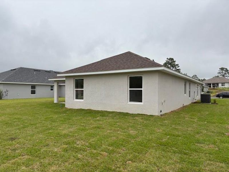 Exterior details and patio area of a home in Juliette Falls, Dunnellon (Image 9). Exterior details and patio area of a home in Juliette Falls, Dunnellon (Image 9).