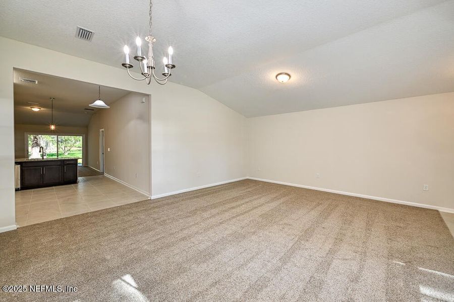 Spacious, unfurnished interior of a new home in , Jacksonville (Image 12).