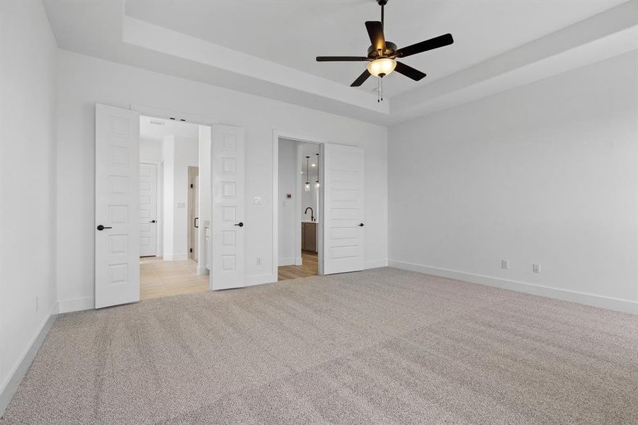 Spacious, unfurnished interior of a new home in Solterra, Mesquite (Image 20). Spacious, unfurnished interior of a new home in Solterra, Mesquite (Image 20).