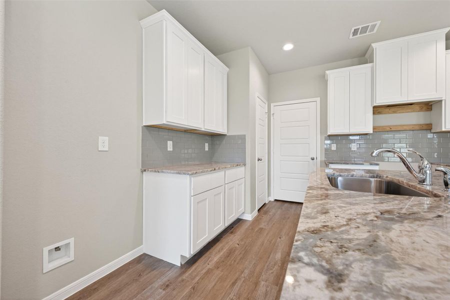 Furnished interior view inside a new home in Woodland Lakes, Huffman (Image 5). Furnished interior view inside a new home in Woodland Lakes, Huffman (Image 5).