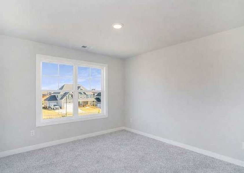 Spacious, unfurnished interior of a new home in , Stockbridge (Image 20).