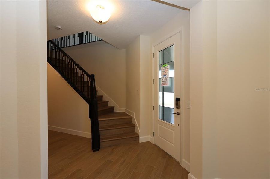 Spacious, unfurnished interior of a new home in Eden at Crossprairie, St. Cloud (Image 25).