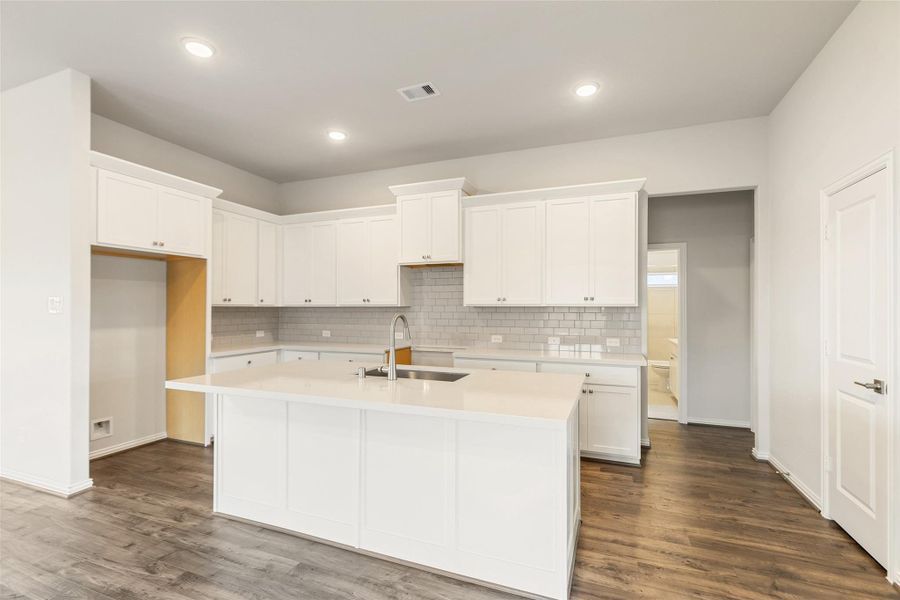 Furnished interior view inside a new home in Brookewater, Rosenberg (Image 16).