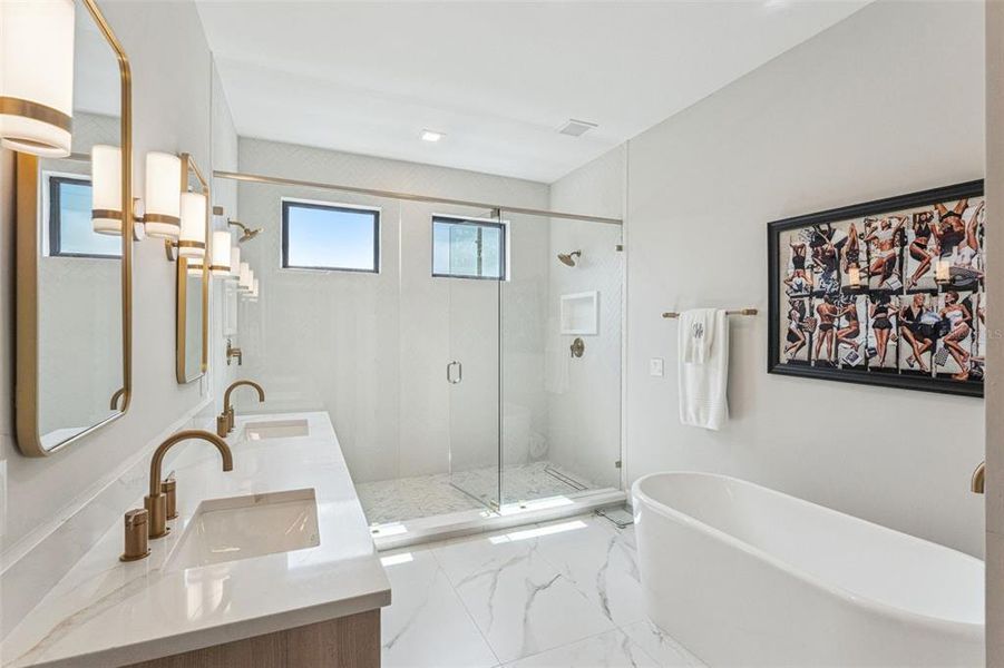 Furnished interior view inside a new home in , Orlando (Image 13).