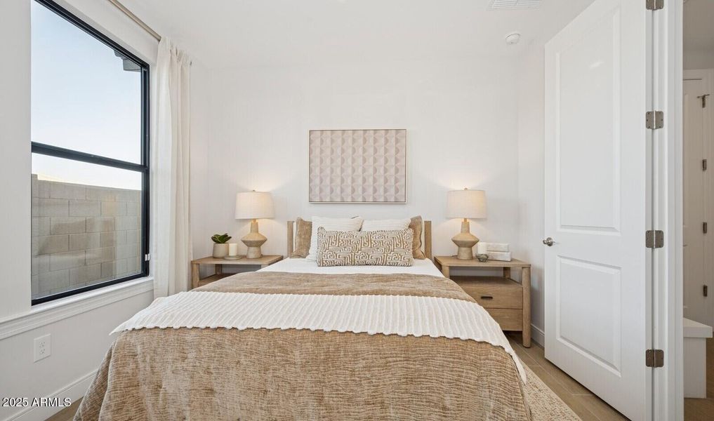 172762_Honeysuckle Trail_Hampton_Extra S 172762_Honeysuckle Trail_Hampton_Extra S