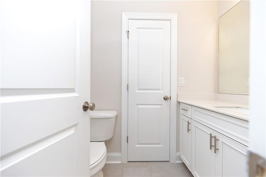 Furnished interior view inside a new home in Waterside Single Family, Peachtree Corners (Image 11).