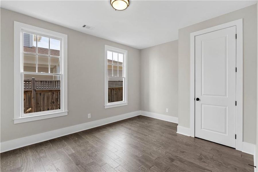 Spacious, unfurnished interior of a new home in Eastmore, Conyers (Image 48).
