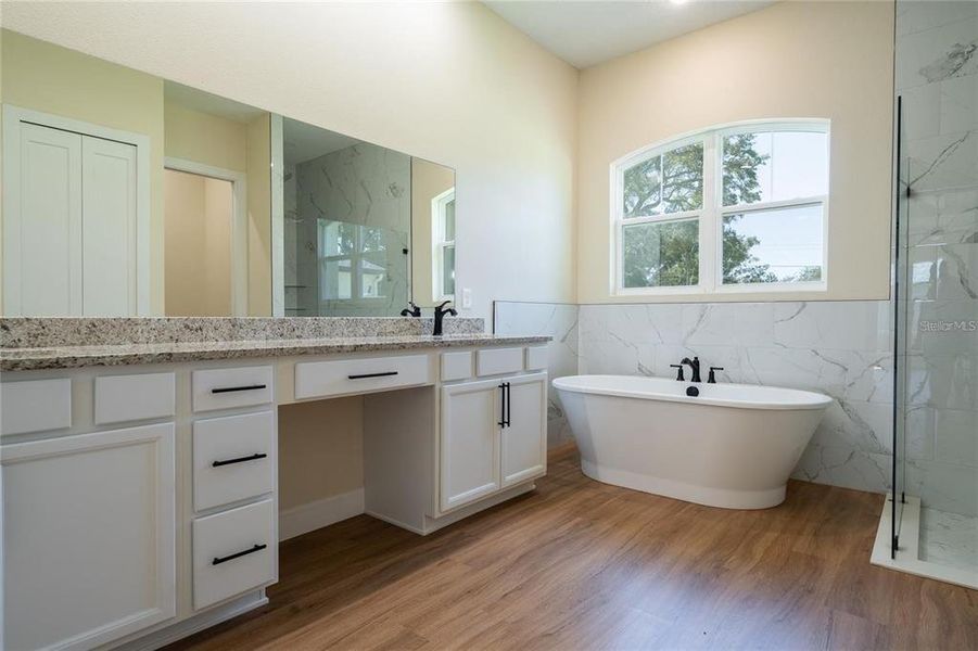 Furnished interior view inside a new home in , Orange City (Image 7).