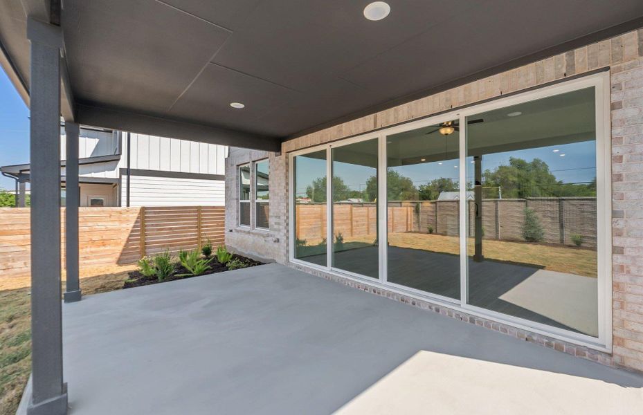Exterior details and patio area of a home in Horizon Lake, Leander (Image 18). Exterior details and patio area of a home in Horizon Lake, Leander (Image 18).