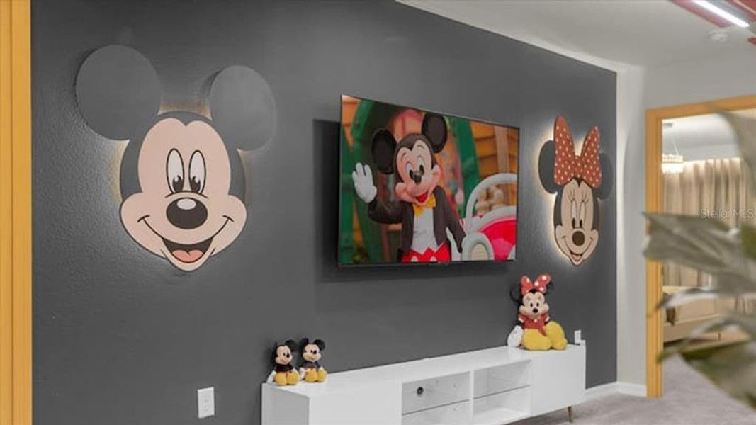 Image 55 of a home in .