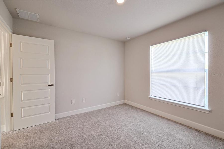 Spacious, unfurnished interior of a new home in Ocala Waterway / Kingsland Country Estates, Ocala (Image 18).