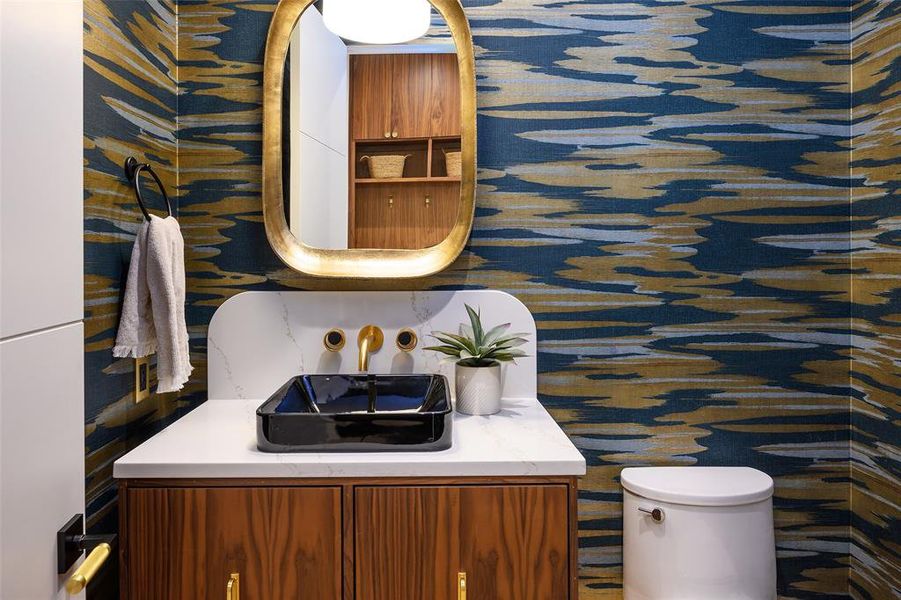 Furnished interior view inside a new home in , Dallas (Image 18).