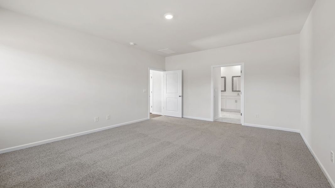 Spacious, unfurnished interior of a new home in Durbin Meadows Traditions, Fountain Inn (Image 21). Spacious, unfurnished interior of a new home in Durbin Meadows Traditions, Fountain Inn (Image 21).