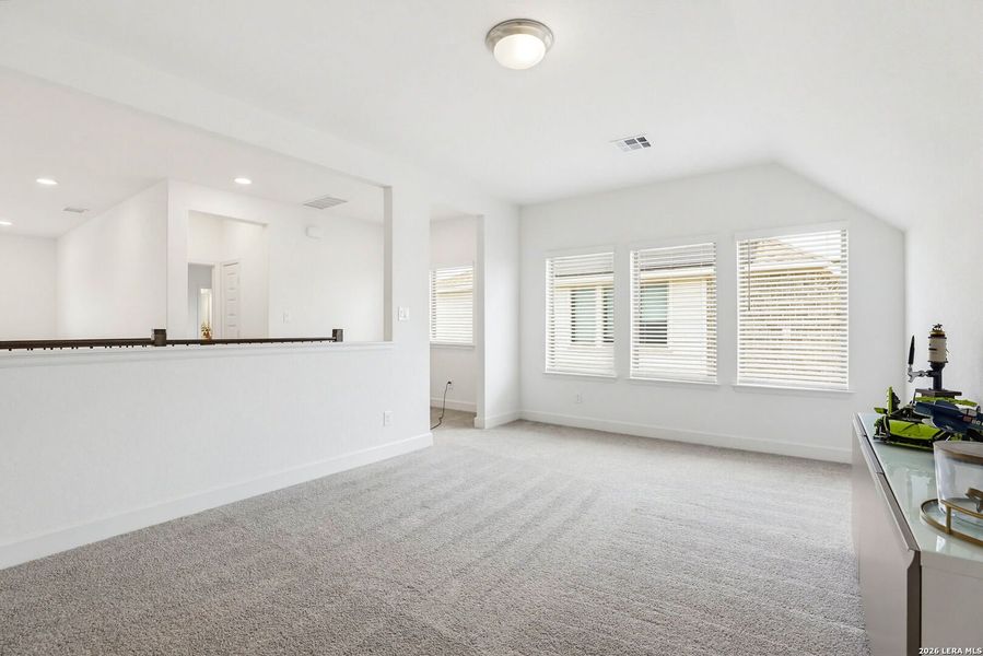 Spacious, unfurnished interior of a new home in Kallison Ranch, San Antonio (Image 23).