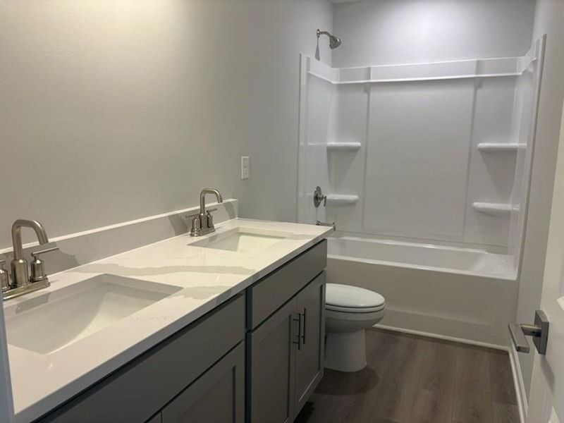 Furnished interior view inside a new home in Cedar Farms, Winder (Image 7).