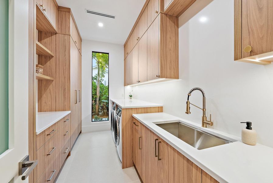 Furnished interior view inside a new home in , West Palm Beach (Image 19). Furnished interior view inside a new home in , West Palm Beach (Image 19).