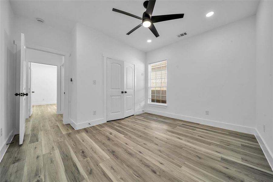 Spacious, unfurnished interior of a new home in , Dallas (Image 11). Spacious, unfurnished interior of a new home in , Dallas (Image 11).