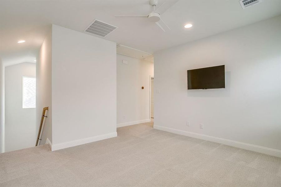 Spacious, unfurnished interior of a new home in Walsh, Fort Worth (Image 39). Spacious, unfurnished interior of a new home in Walsh, Fort Worth (Image 39).