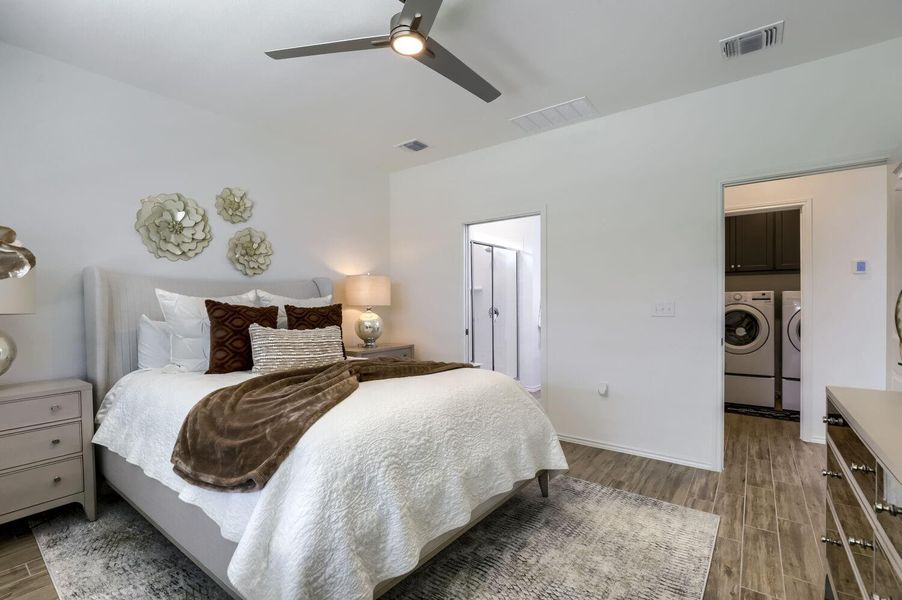 Furnished interior view inside a new home in Sun City Texas, Georgetown (Image 9). Furnished interior view inside a new home in Sun City Texas, Georgetown (Image 9).
