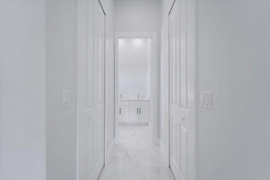 Image 38 of a home in .