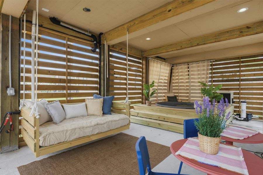 Image 31 of a home in .